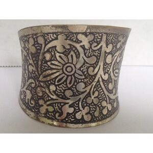 Extra Wide Cuff  Bracelet Flower Embossed ornate Cleopatra Style Silver‎ Tone